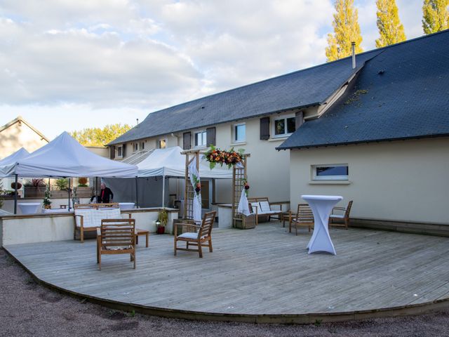 Le mariage de Renan et Claire à Bavent, Calvados 1