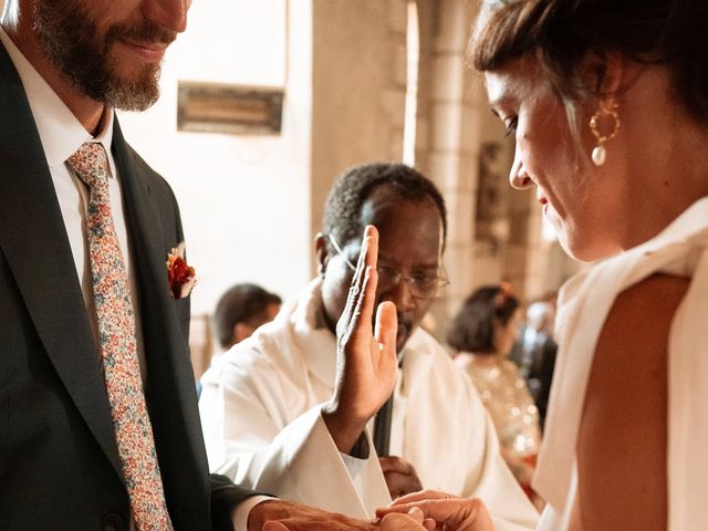 Le mariage de Pierre-Jean et Juliette à Salives, Côte d&apos;Or 3