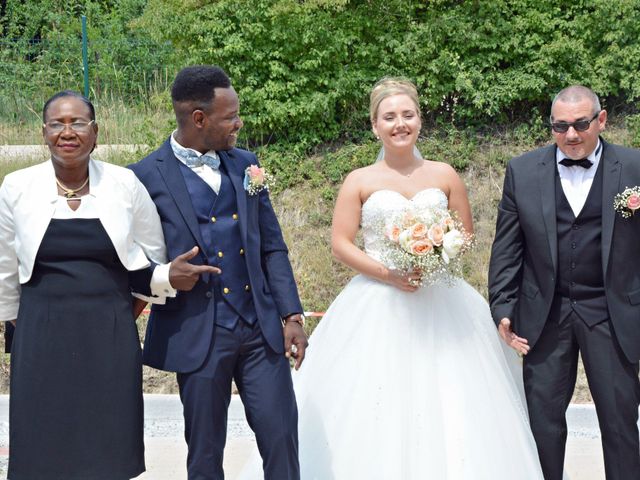 Le mariage de Mikaël et Cristelle à Noyers-sur-Jabron, Alpes-de-Haute-Provence 28