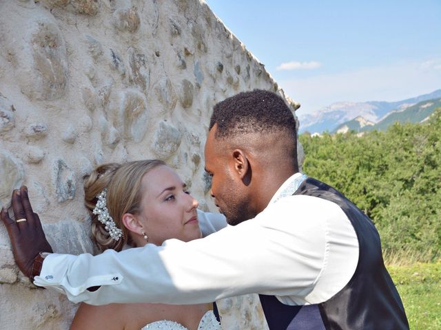 Le mariage de Mikaël et Cristelle à Noyers-sur-Jabron, Alpes-de-Haute-Provence 48