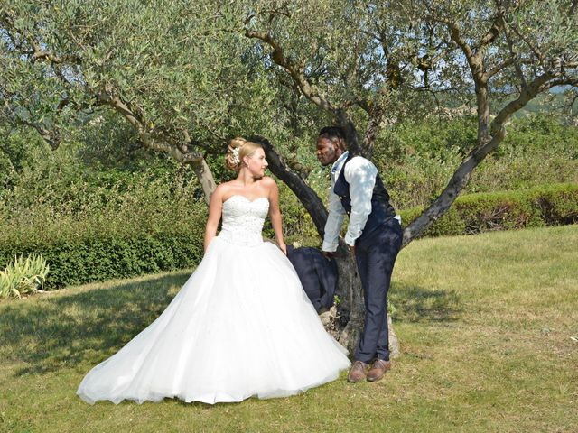 Le mariage de Mikaël et Cristelle à Noyers-sur-Jabron, Alpes-de-Haute-Provence 57