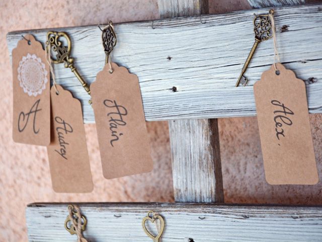 Le mariage de Mikaël et Cristelle à Noyers-sur-Jabron, Alpes-de-Haute-Provence 92