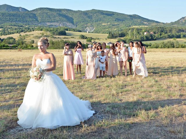 Le mariage de Mikaël et Cristelle à Noyers-sur-Jabron, Alpes-de-Haute-Provence 104