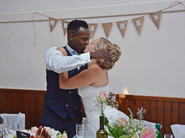 Le mariage de Mikaël et Cristelle à Noyers-sur-Jabron, Alpes-de-Haute-Provence 109