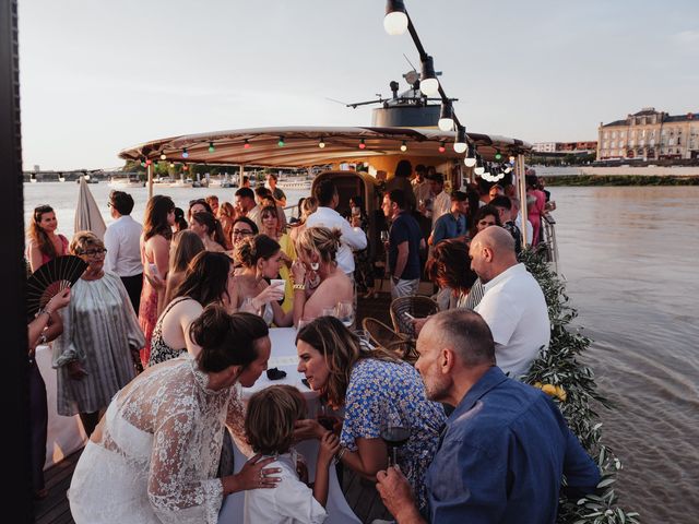 Le mariage de Laurent et Mathilde à Bordeaux, Gironde 48