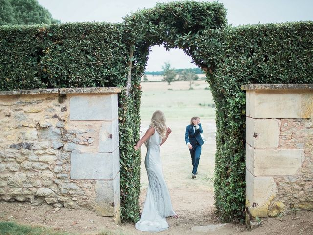 Le mariage de Adrien et Sabine à Sens-Beaujeu, Cher 44