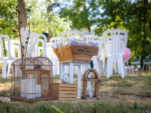 Le mariage de Christophe et Valérie à Yzeure, Allier 16