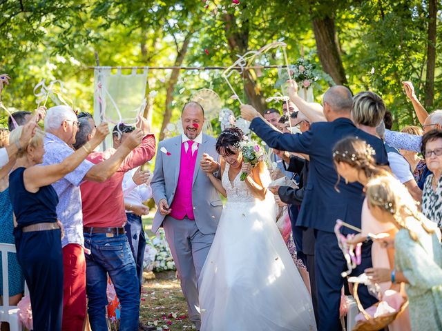 Le mariage de Christophe et Valérie à Yzeure, Allier 39