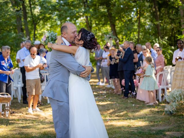 Le mariage de Christophe et Valérie à Yzeure, Allier 41