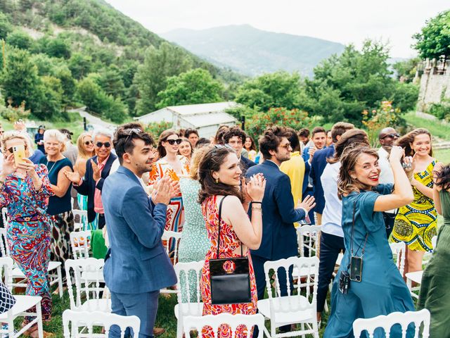 Le mariage de Alex et Lorène à Entrevaux, Alpes-de-Haute-Provence 8