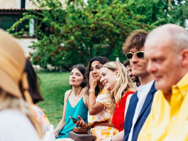 Le mariage de Alex et Lorène à Entrevaux, Alpes-de-Haute-Provence 11