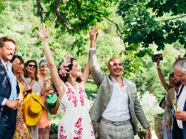 Le mariage de Alex et Lorène à Entrevaux, Alpes-de-Haute-Provence 43