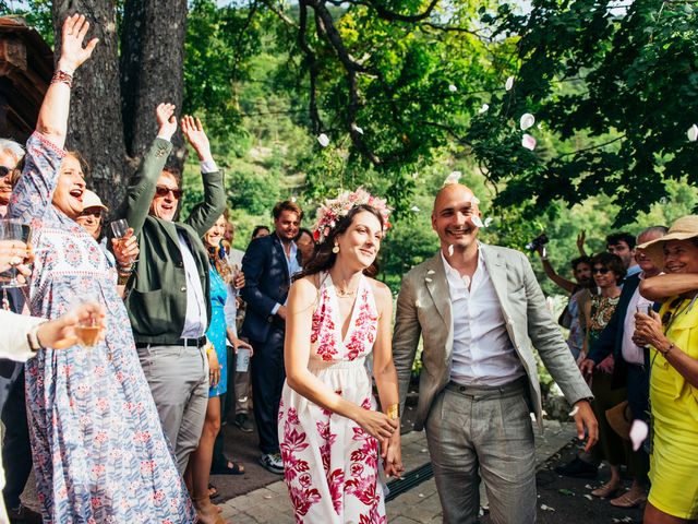 Le mariage de Alex et Lorène à Entrevaux, Alpes-de-Haute-Provence 44