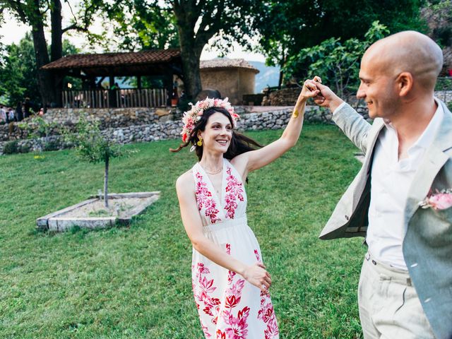 Le mariage de Alex et Lorène à Entrevaux, Alpes-de-Haute-Provence 56