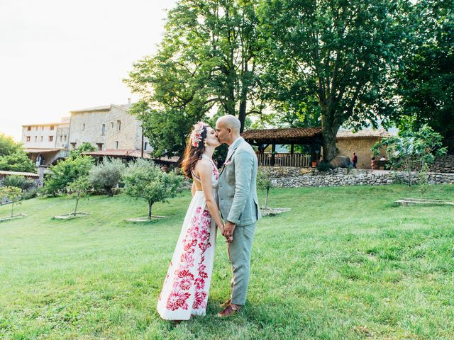 Le mariage de Alex et Lorène à Entrevaux, Alpes-de-Haute-Provence 2