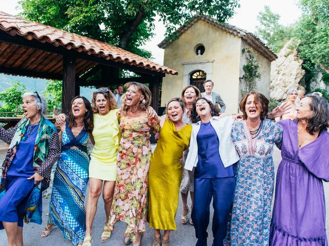 Le mariage de Alex et Lorène à Entrevaux, Alpes-de-Haute-Provence 61