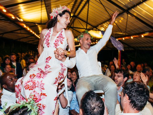 Le mariage de Alex et Lorène à Entrevaux, Alpes-de-Haute-Provence 75