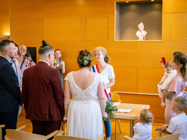 Le mariage de Aurélie et Florent à Vieux-Charmont, Doubs 10