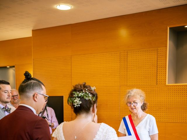 Le mariage de Aurélie et Florent à Vieux-Charmont, Doubs 11