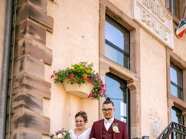 Le mariage de Aurélie et Florent à Vieux-Charmont, Doubs 13
