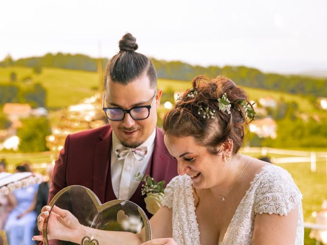 Le mariage de Aurélie et Florent à Vieux-Charmont, Doubs 17