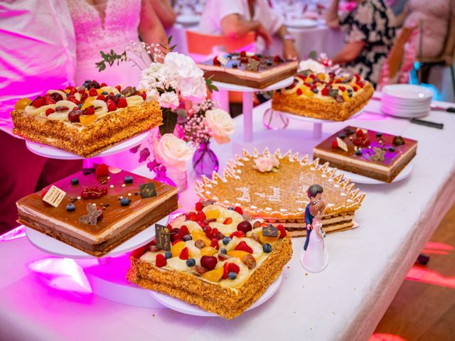 Le mariage de Aurélie et Florent à Vieux-Charmont, Doubs 32
