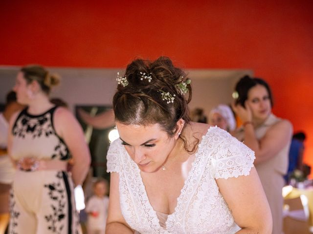 Le mariage de Aurélie et Florent à Vieux-Charmont, Doubs 34