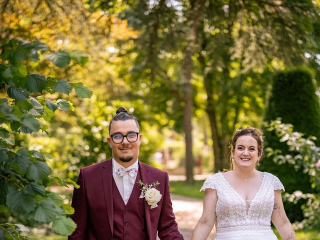Le mariage de Aurélie et Florent à Vieux-Charmont, Doubs 37