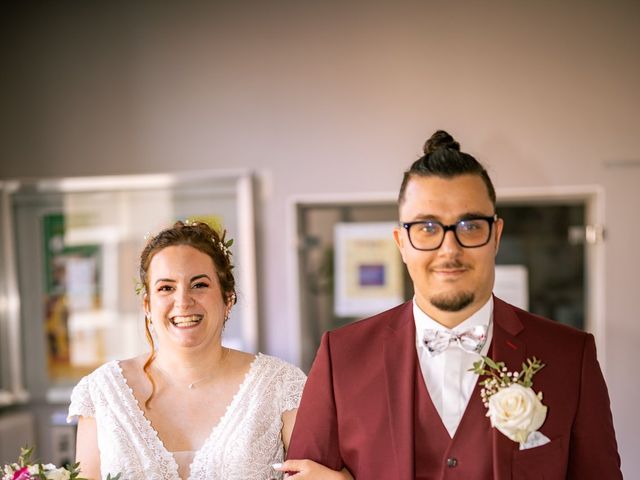 Le mariage de Aurélie et Florent à Vieux-Charmont, Doubs 41
