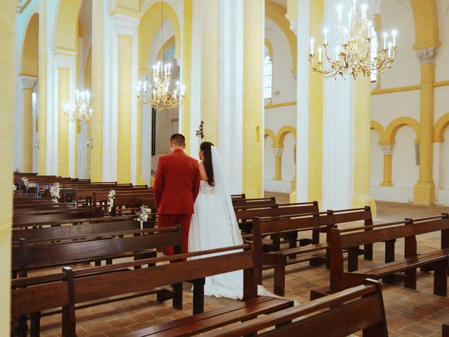Le mariage de Kévin et Mariette à Neuvy, Allier 12