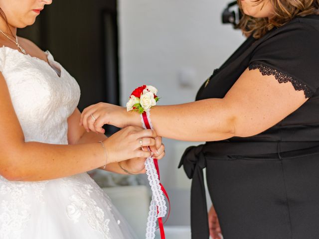 Le mariage de Arnaud et Marine à Cuges-les-Pins, Bouches-du-Rhône 17