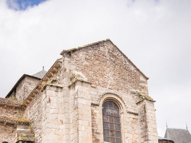 Le mariage de Pierre et Séverine à Uzerche, Corrèze 4