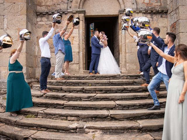 Le mariage de Pierre et Séverine à Uzerche, Corrèze 9