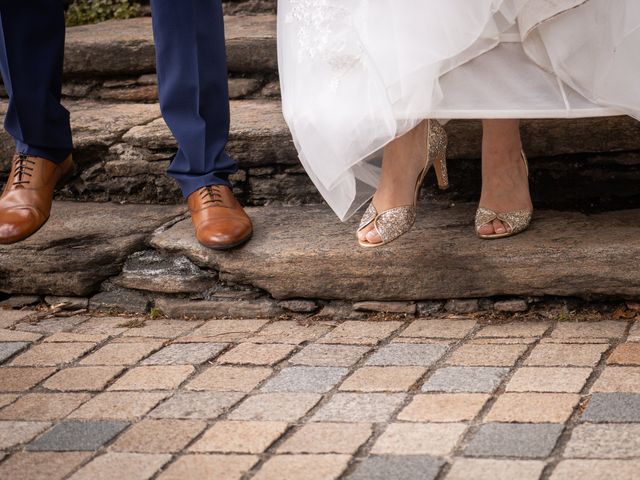 Le mariage de Pierre et Séverine à Uzerche, Corrèze 11