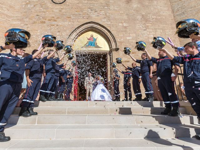 Le mariage de Cédric et Fabienne  à Servian, Hérault 17