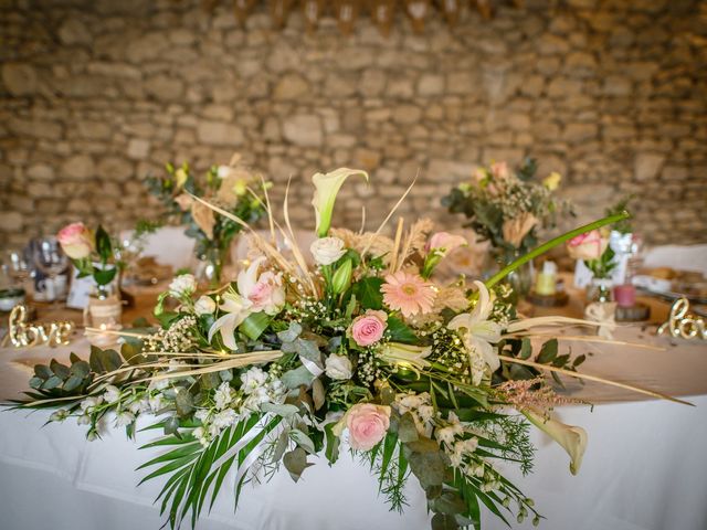 Le mariage de Angélique  et Mario  à Saint-Laurent-Nouan, Loir-et-Cher 12