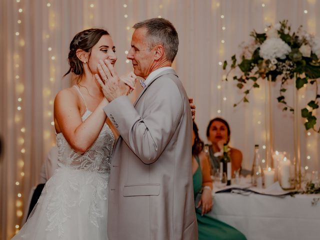 Le mariage de Krys et Mathilde à Aydat, Puy-de-Dôme 211