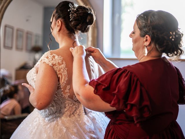 Le mariage de Elijah et Magali à Châteauneuf-sur-Isère, Drôme 9
