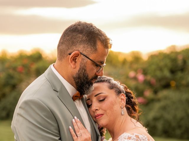 Le mariage de Elijah et Magali à Châteauneuf-sur-Isère, Drôme 27