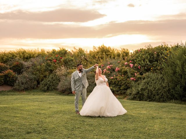 Le mariage de Elijah et Magali à Châteauneuf-sur-Isère, Drôme 31