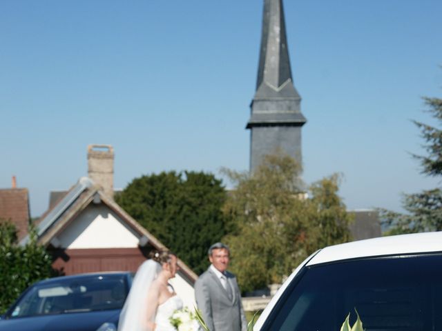 Le mariage de Tony et Severine à Porte-Joie, Eure 4