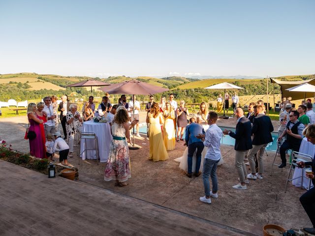 Le mariage de Sébastien et Julie à Orègue, Pyrénées-Atlantiques 54