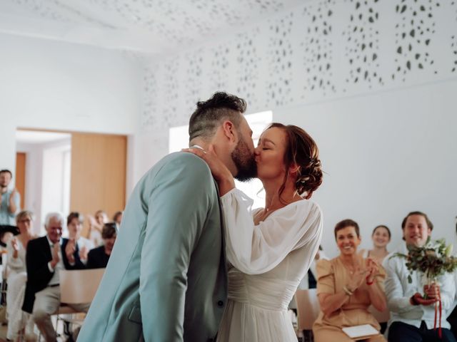 Le mariage de Rémy et Claire à Angoulins sur Mer, Charente Maritime 4