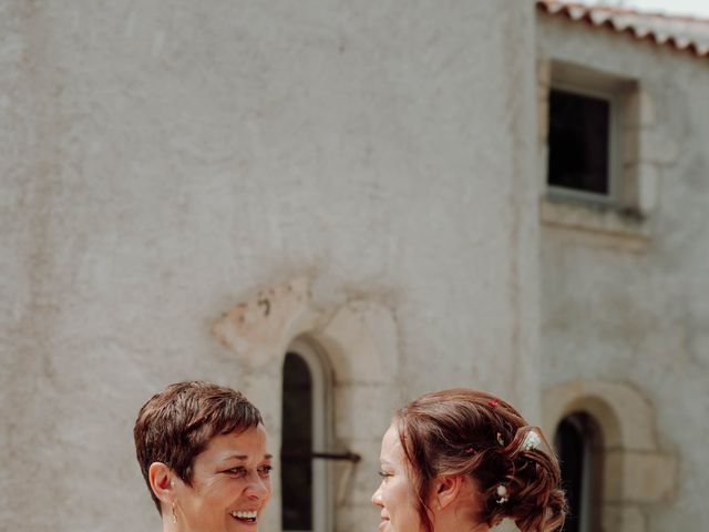 Le mariage de Rémy et Claire à Angoulins sur Mer, Charente Maritime 11