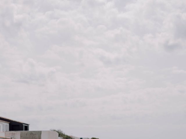 Le mariage de Rémy et Claire à Angoulins sur Mer, Charente Maritime 15