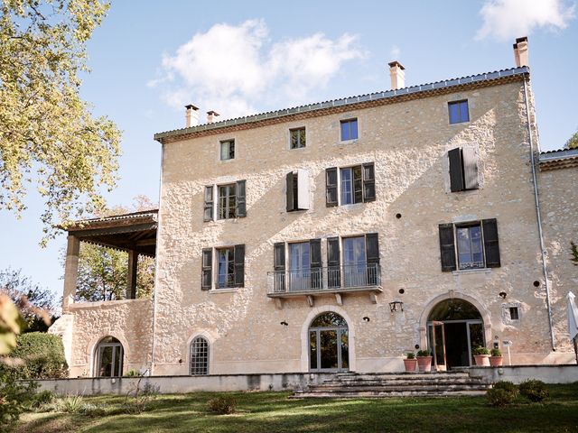 Le mariage de Elodie et Alexandre à Mirabel-et-Blacons, Drôme 1