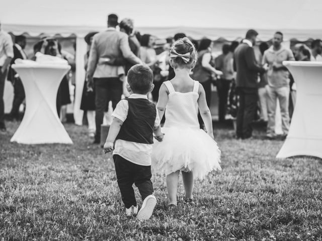 Le mariage de David et Céline à Tillières, Maine et Loire 11