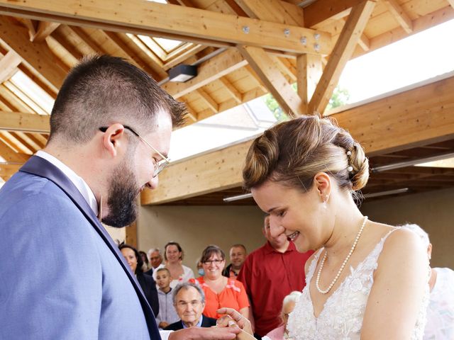 Le mariage de Valentin et Camille à Savigny-le-Sec, Côte d&apos;Or 28