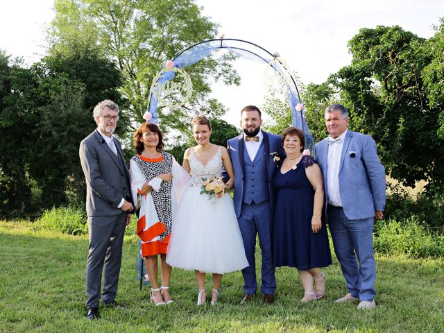 Le mariage de Valentin et Camille à Savigny-le-Sec, Côte d&apos;Or 46