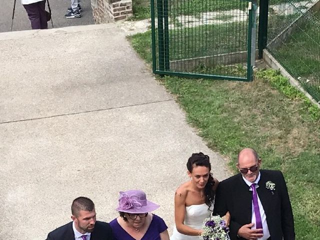 Le mariage de Jérémy et Emilie à Broyes, Oise 2